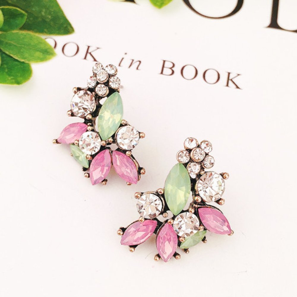 Beautiful Rhinestone Floral Earrings